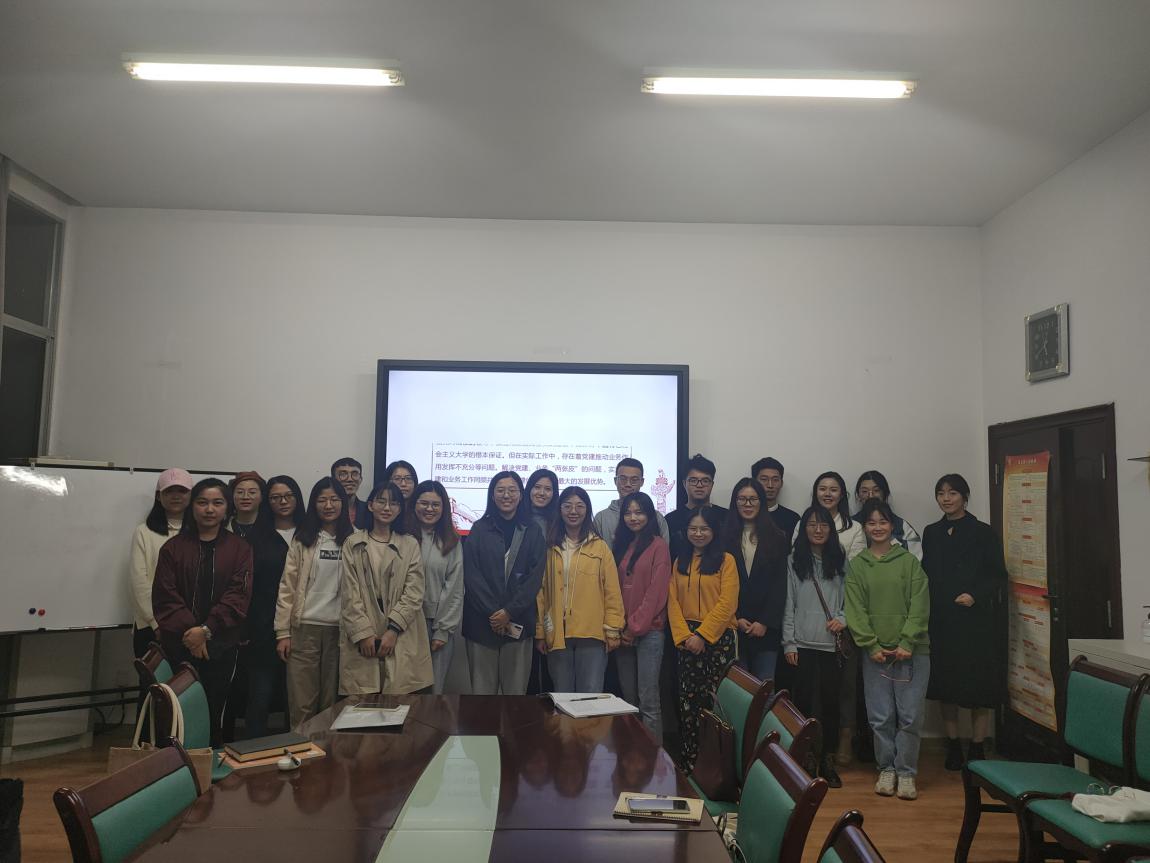 0842afc9be4b69f3b33ecedb2b7a2b5